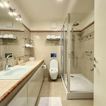 Apartament 2dluxe - New Listing - Experienced Host *