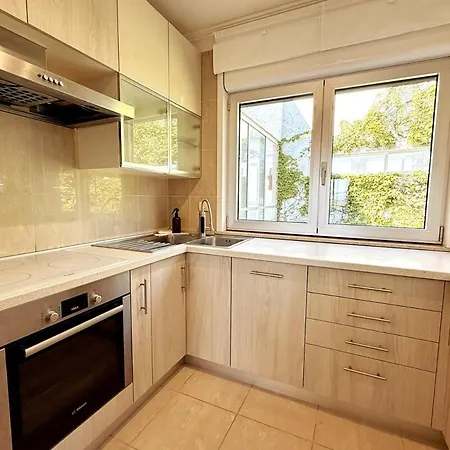 2dluxe - New Listing - Experienced Host * Split