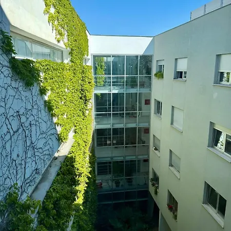 2dluxe - New Listing - Experienced Host Σπλιτ