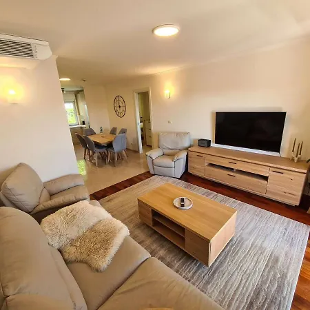 2dluxe - New Listing - Experienced Host Apartment