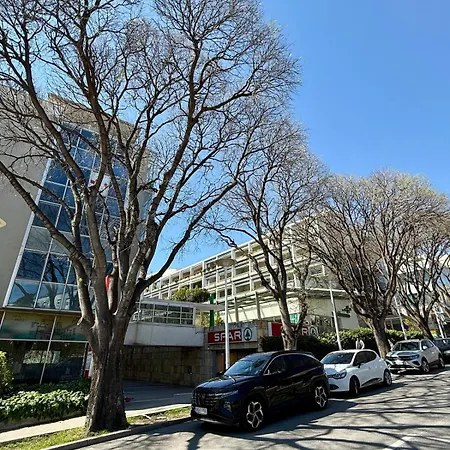 2dluxe - New Listing - Experienced Host Apartman